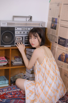 女大学生的沙龙室